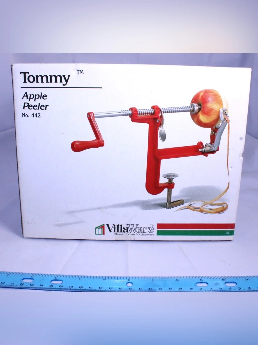 Vintage VillaWare Tommy Apple Peeler (No. 442) - cast iron body